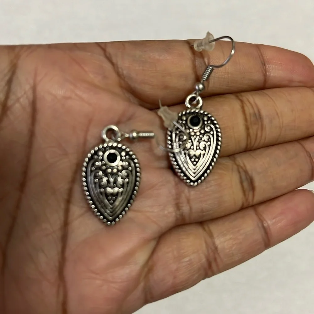 #118 - Picture 1 of 5